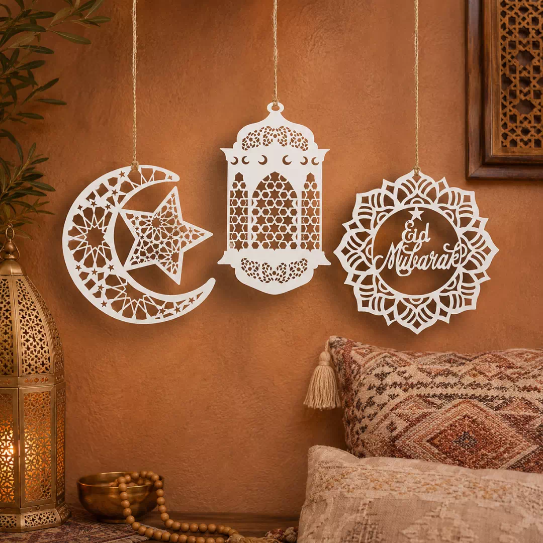 White Islamic Crescent Lantern Medallion Hanging Set