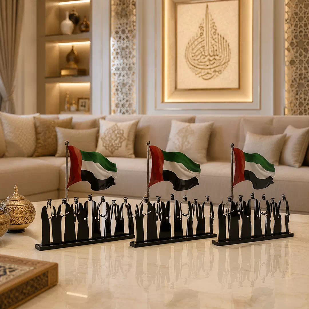 UAE Founding Leaders, National Flag and Majlis Tabletop Tribute Display Set - Image 4