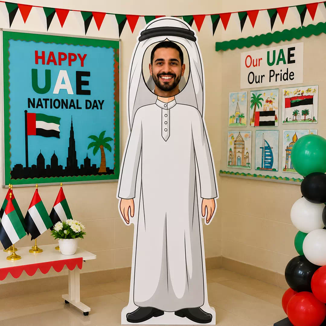 Emirati Man in Traditional White Kandura UAE National Day Photo Booth Cutout - Image 4